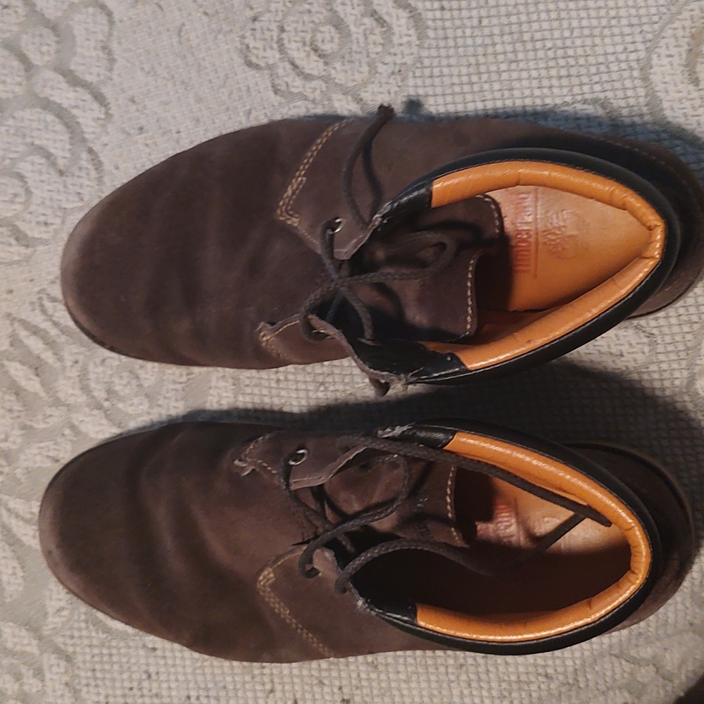 Timberland brown suede boots